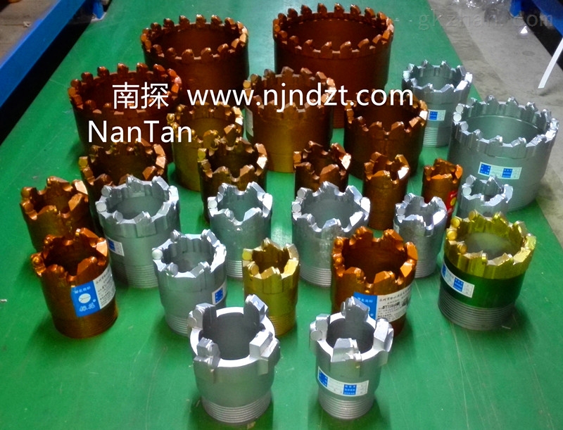 ZDQ25岩石电钻矿用手持式钻机(图1)
