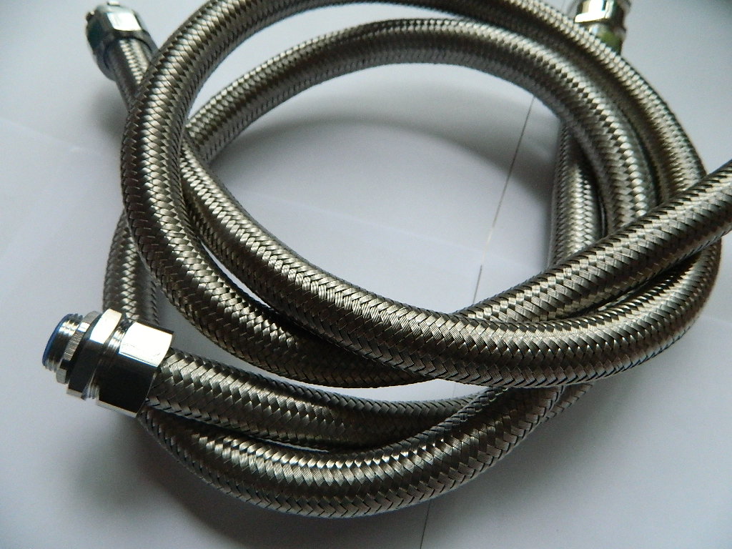 宝鸡福莱通机械有限公司 管件 金属软管 >易爆环境线缆保护~福莱通